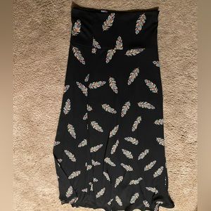 Lularoe flowing feather long skirt
